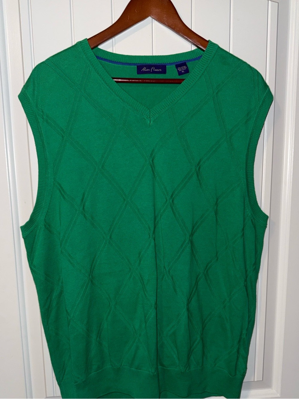 Alan Flusser Green V-Neck Cable Knit Sweater Vest